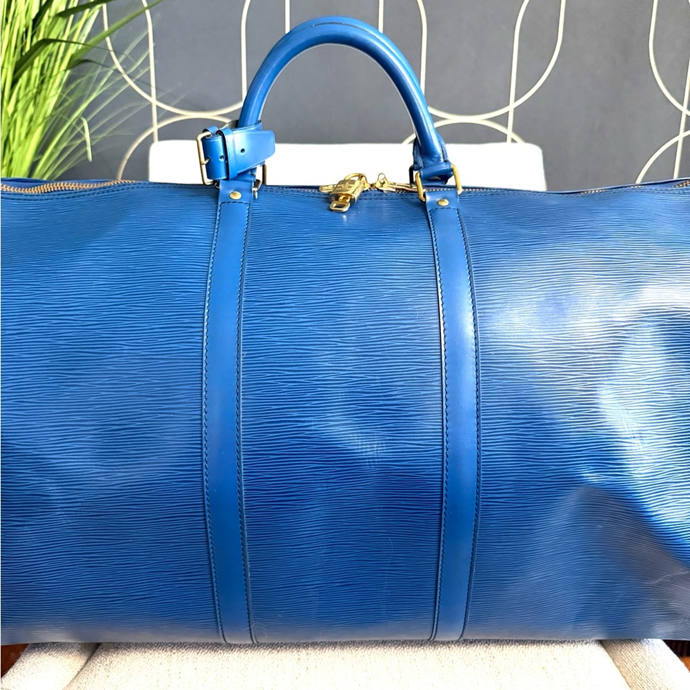 Authentic Louis Vuitton unisex Keepall 60 bag M42946 Toledo blue Epi leather XL - Picture 7 of 16